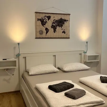 Studio Apartment Zara